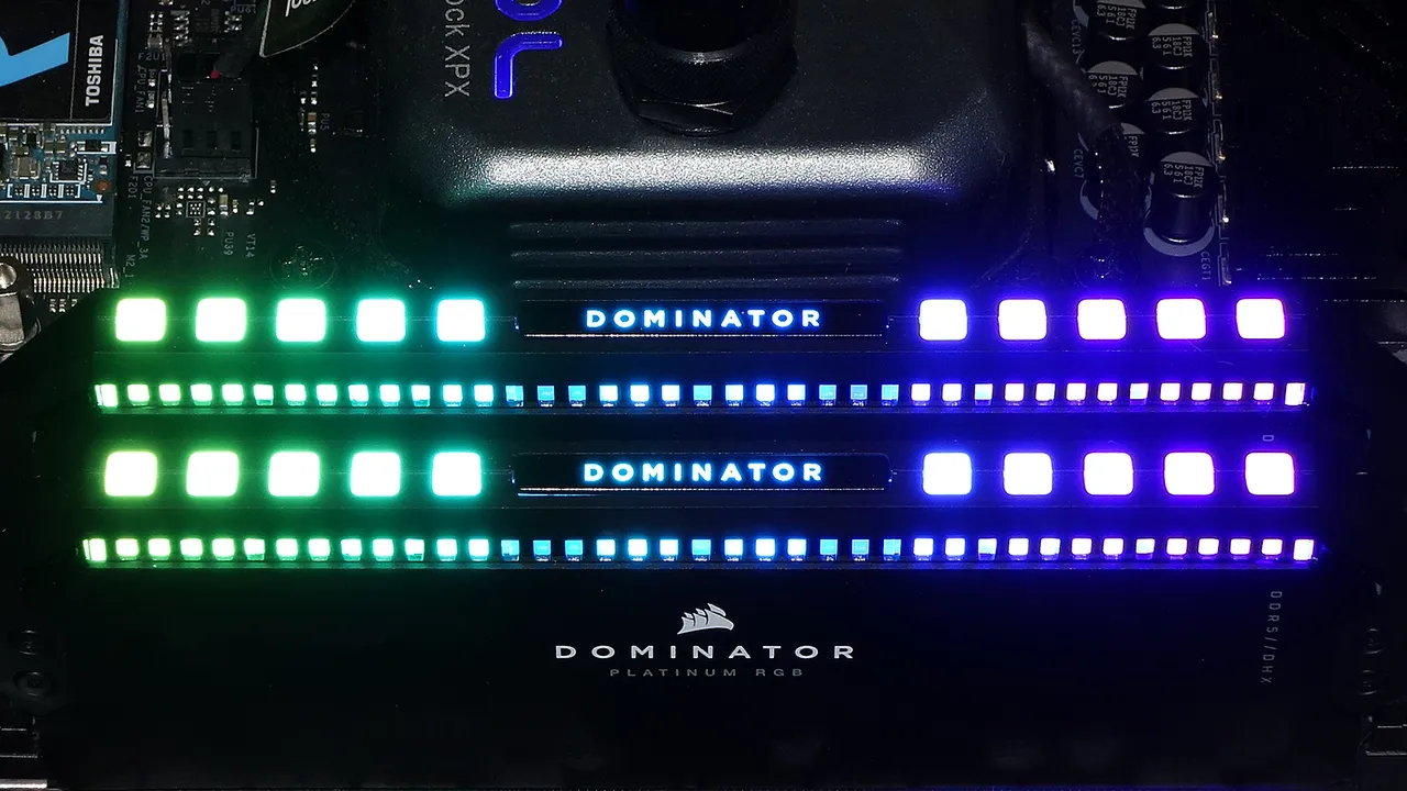 Test CORSAIR DOMINATOR PLATINUM RGB DDR5 Certifié AMD EXPO - Pause Hardware
